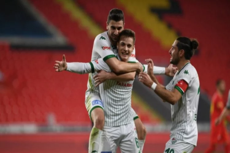 Bursaspor'un gençleri kariyerlerinin zirvesinde