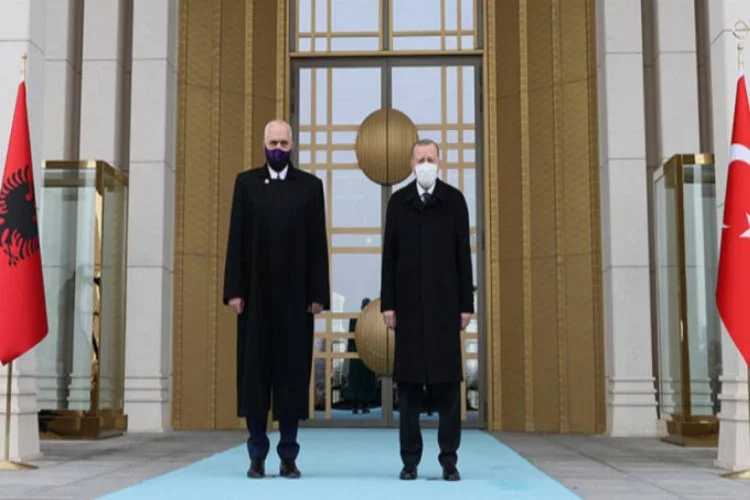 Arnavutluk Başbakanı Beştepe'de! Cumhurbaşkanı Erdoğan karşıladı