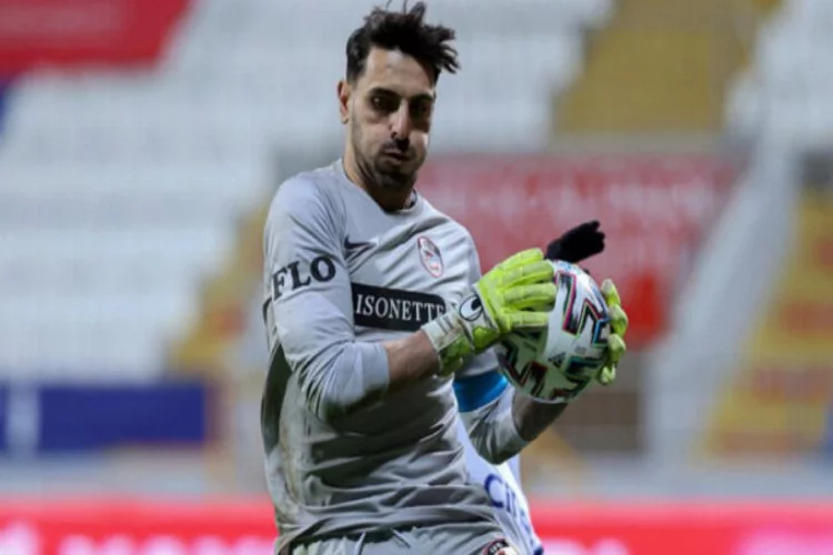 Gaziantep FK, Günay Güvenç'in sözleşmesini yeniledi