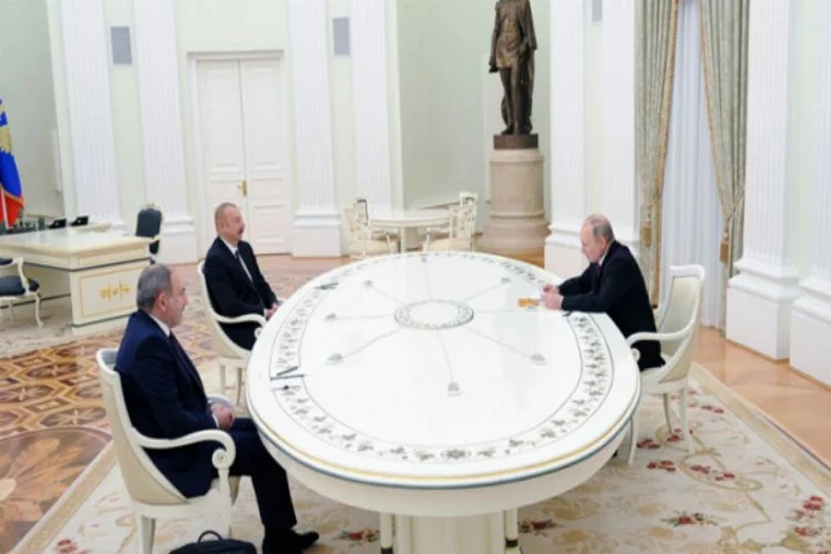 Putin, Aliyev ve Paşinyan ilk kez bir araya geldi!