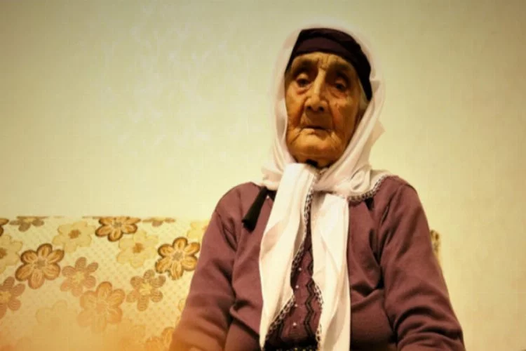 80 torunlu 102 yaşındaki Şahide nine koronavirüsü yendi