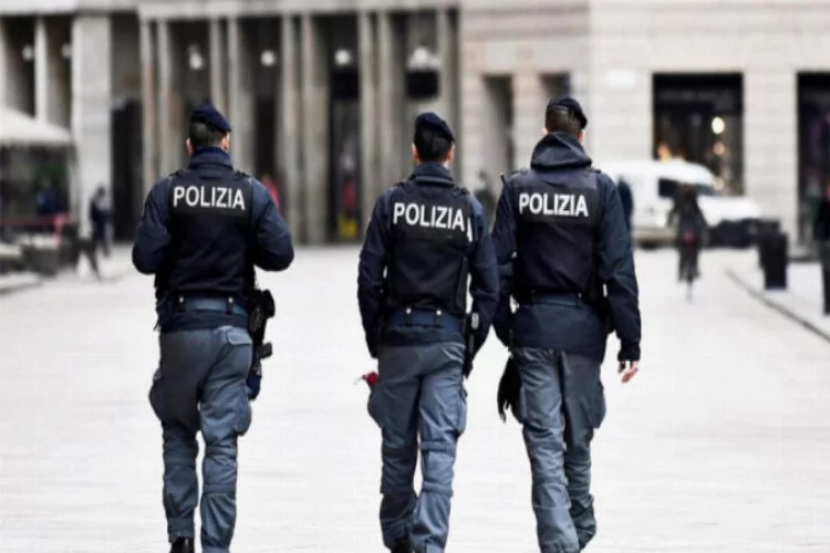 İtalya'nın en güçlü mafyası 'Ndrangheta davası başlıyor