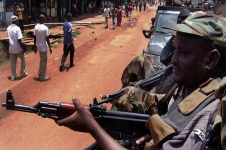 Orta Afrika Cumhuriyeti'nde 30 isyancı öldürüldü