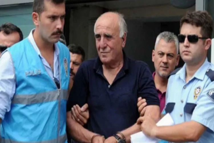 Hakan Şükür'ün babasına 'FETÖ'ye yardım' suçundan hapis cezası