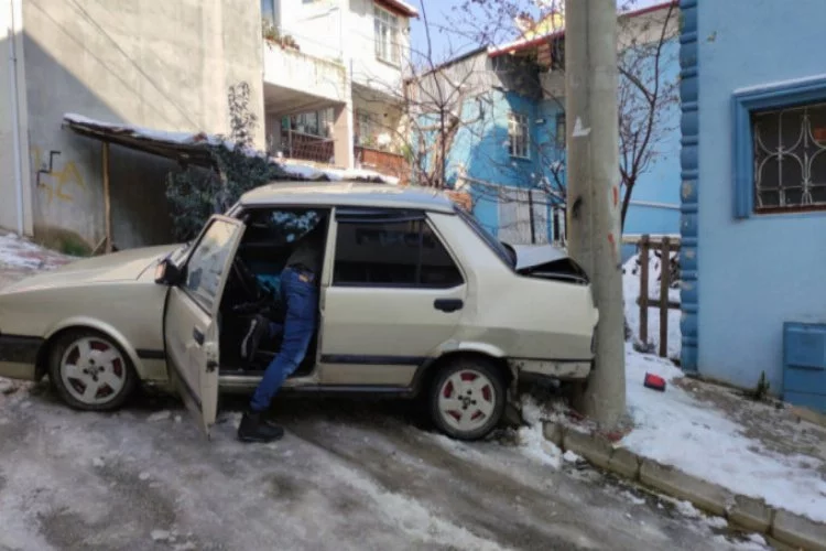 Bursa'da çaldıkları otomobille hırsızlık yaptılar!