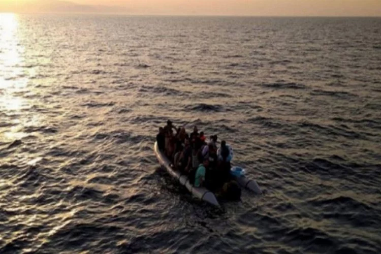 Libya açıklarında tekne battı! En az 43 ölü