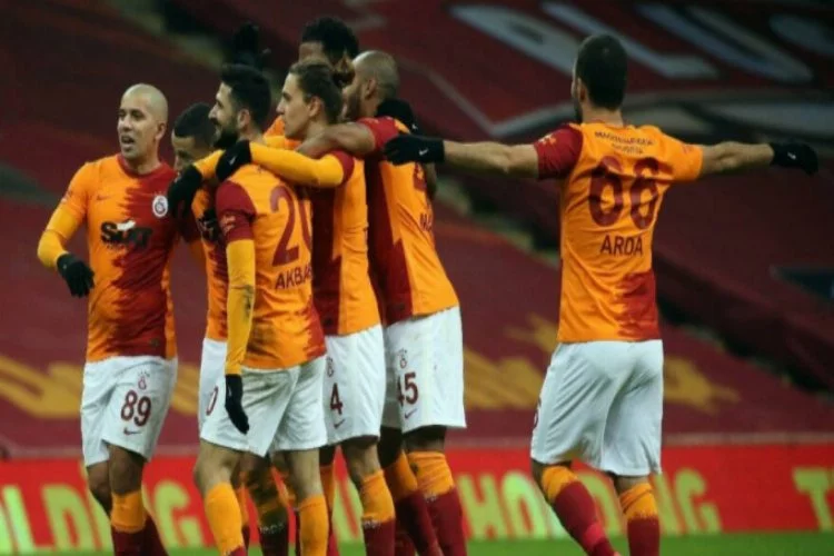 Galatasaray zirve yarışından kopmadı