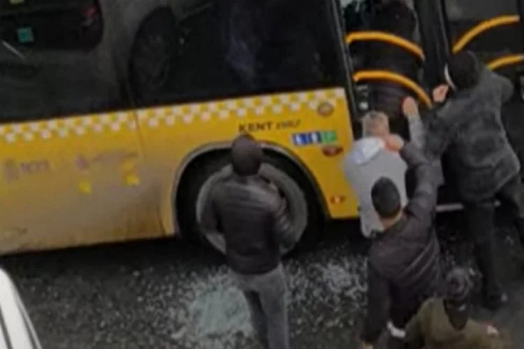 İstanbul'da otobüs şoförüne saldırı!