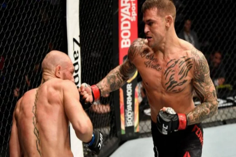 UFC'de Conor McGregor - Dustin Poirier maçı nefes kesti