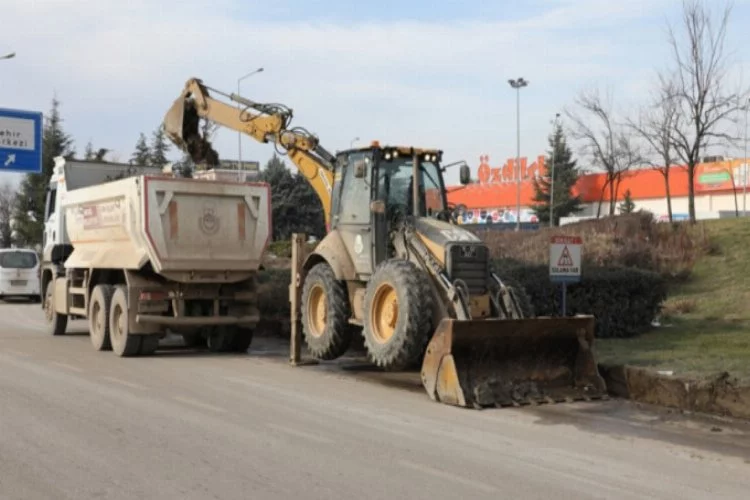 Bursa İnegöl Belediyesi çalışmalarına hız kesmeden devam ediyor