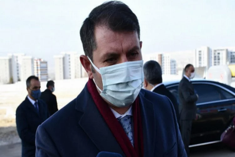 Sivas Valisi Ayhan'dan, eski CHP'li vekil Şimşek hakkında suç duyurusu