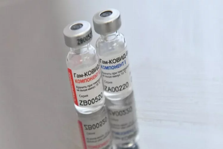 Korona aşısının prospektüsüne kanser hastalarıyla ilgili uyarı eklendi