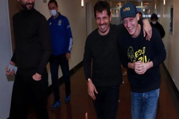 Özil'in Fenerbahçe'den alacağı maaş KAP'a bildirildi