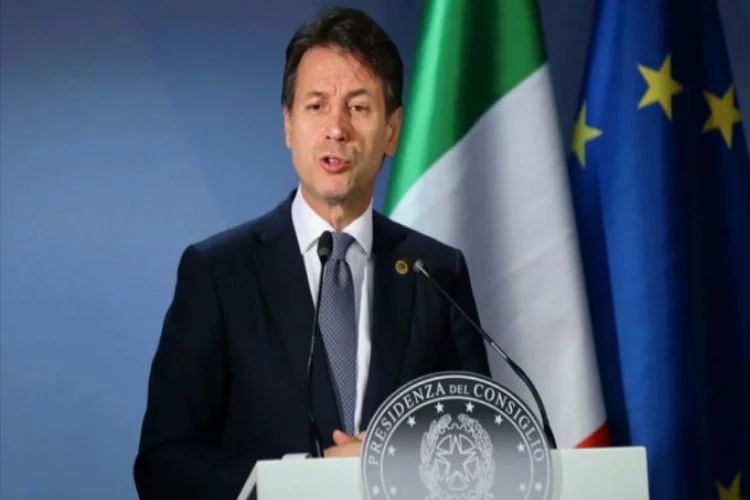 İtalya'da Başbakan Conte istifasını verdi