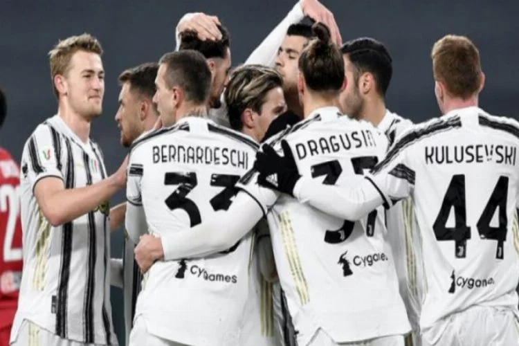 İtalya Kupası'nda Juventus yarı finale yükseldi