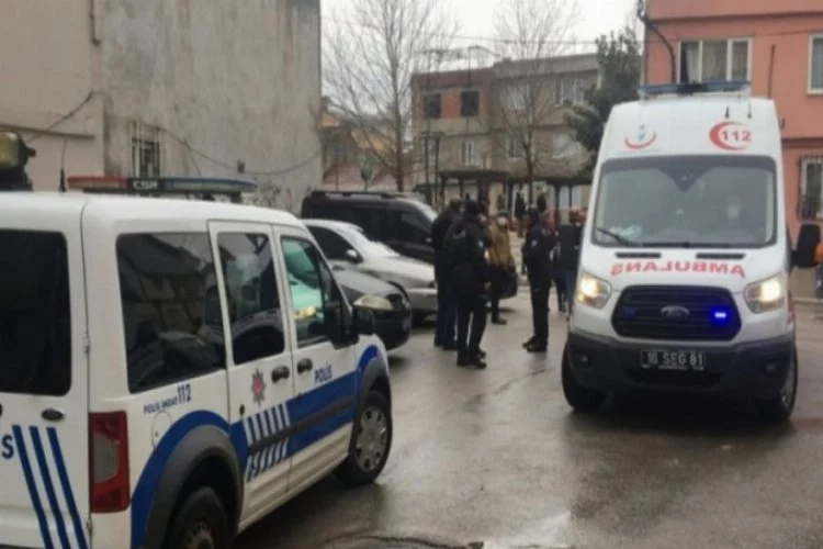 Bursa'da damadı tarafından bıçaklanan kadın yaralandı