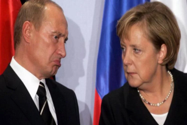 Almanya, bir Rus diplomatı "istenmeyen kişi" ilan etti