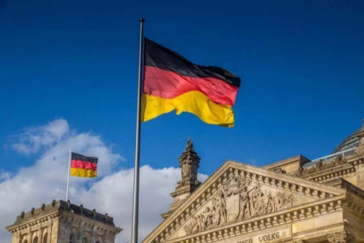 Almanya'da kısıtlamalar 1 Mart'a kadar uzatılabilir