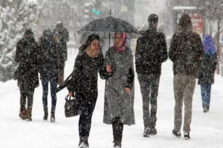 Meteoroloji gün gün uyardı! İstanbul'a kar geliyor