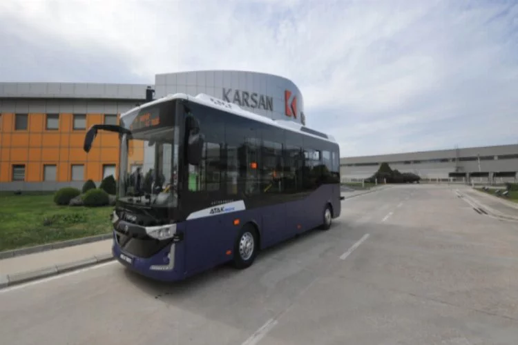 Erdoğan'ın test ettiği sürücüsüz elektrikli otobüs Bursa'da tanıtıldı