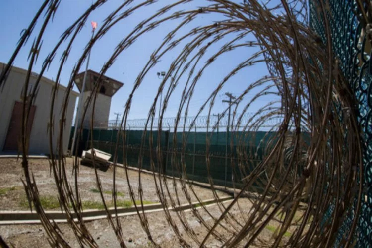 Biden Guantanamo Kampı'nı kapatacak