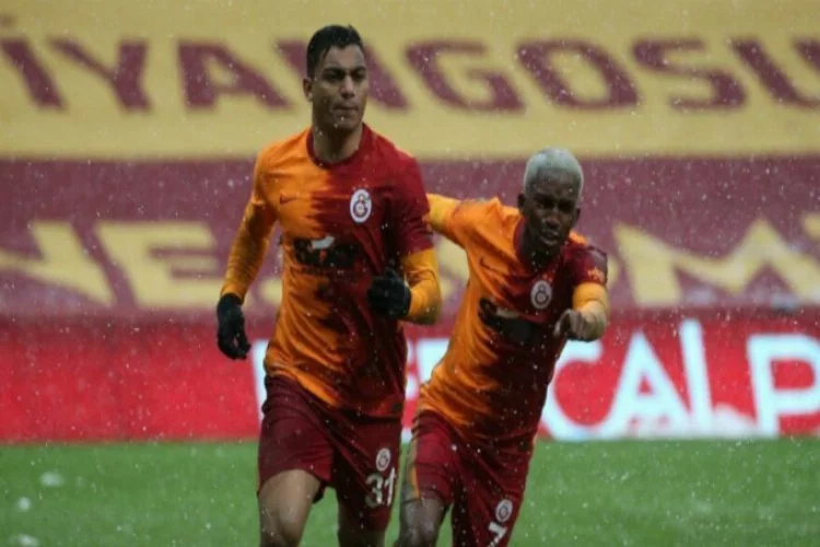 Galatasaray zirveyi son dakikada geri aldı