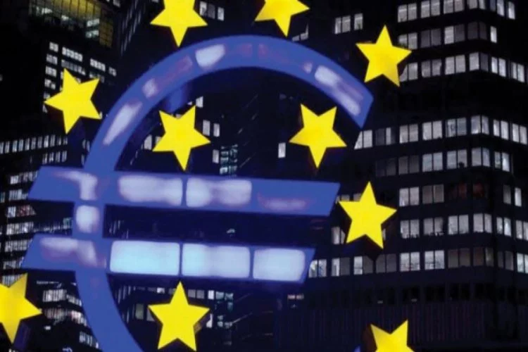 Euro Bölgesi destekleyici ekonomi politikalarına devam edecek