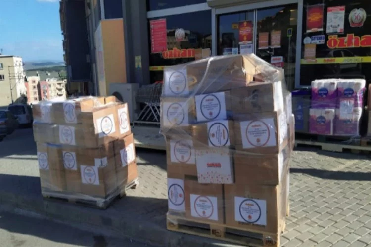 Bursa'da Özhan Gönüllülerinden mavi kapak bağışı