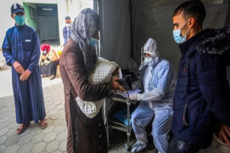 İsrail, Filistin'e gidecek 20 bin koronavirüs aşısına el koydu