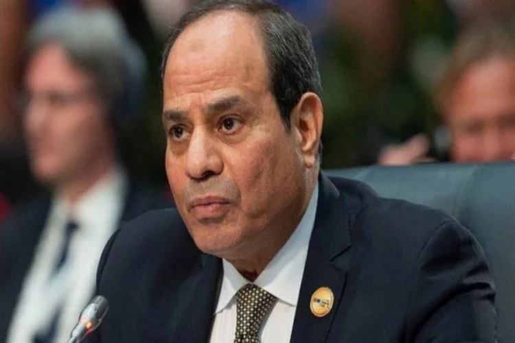 Sisi, muhalefeti ülkeyi sabote etmekle suçladı