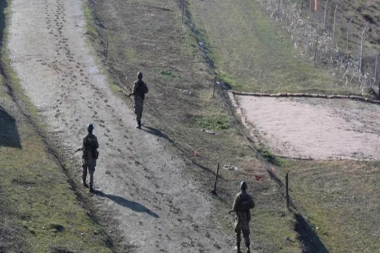 Hatay sınırında 5'i Rus 6 kişi yakalandı