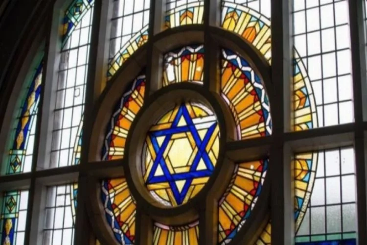Evlerinden tarihi sinagoga tünel kazan hırsızlar yakalandı