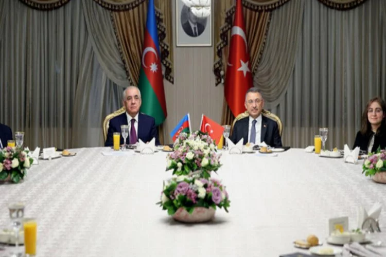 Azerbaycan Başbakanı Asadov onuruna yemek verildi