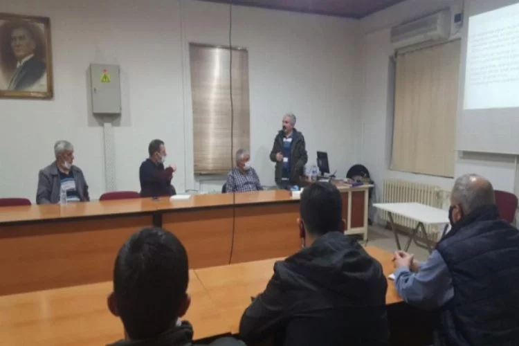 Bursa Mustafakemalpaşa'da Halk Eğitim'den arıcılık kursu