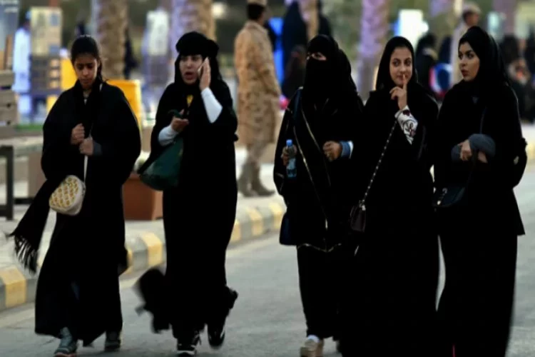 Suudi kadınlar artık silahlı kuvvetlere katılabilecek