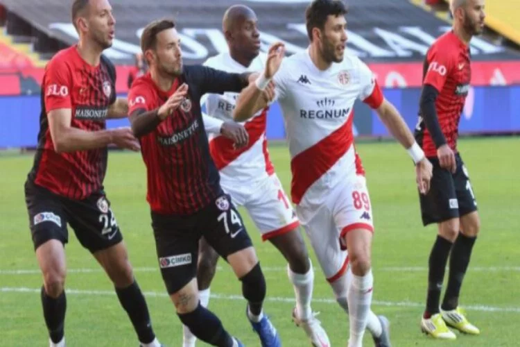 Antalyaspor'un maçlarında 2 ve daha az gol atılıyor