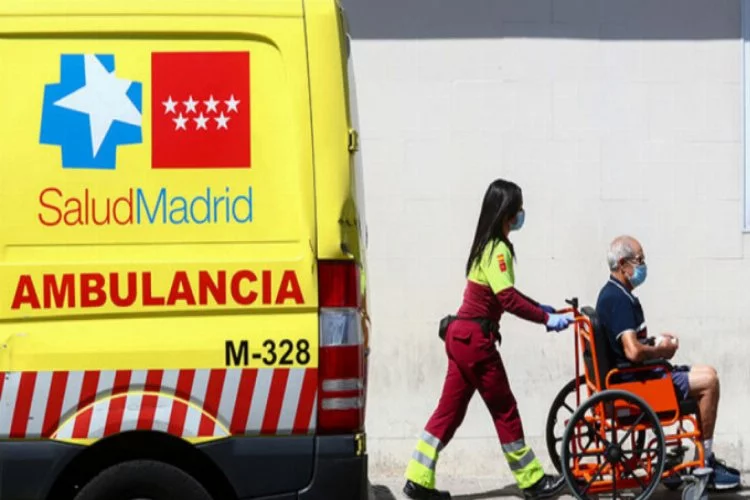 İspanya'da bir günde 389 can kaybı...