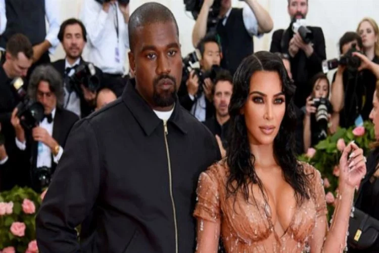 Kanye West, Kardashian'ın mücevherlerini satmaya çalışıyor