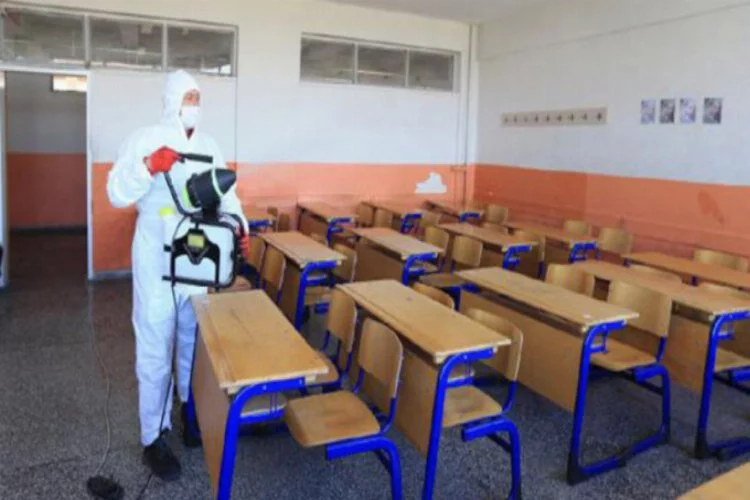 Pamukkale'deki okullar dezenfekte edildi