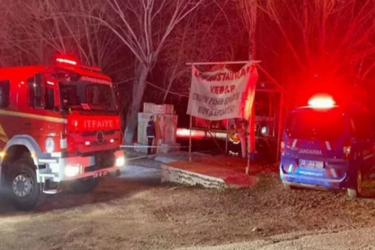 Denizli'de restoran yangını! 3 kişi hayatını kaybetti