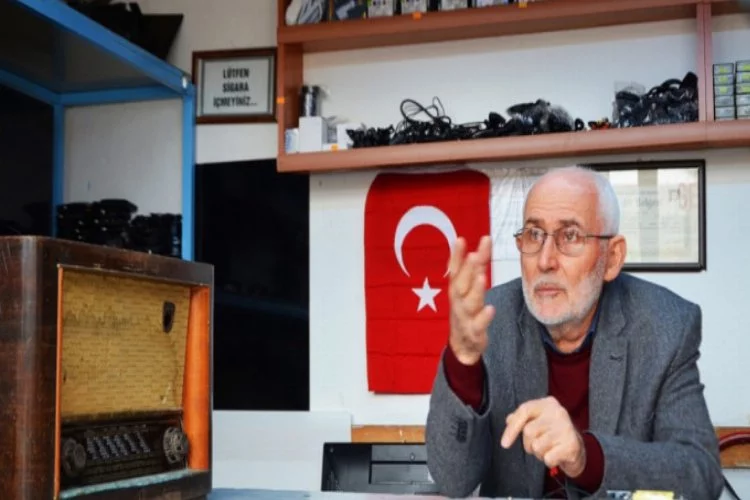 Bursa'da yarım asırdır radyo ve televizyonları onarıyor