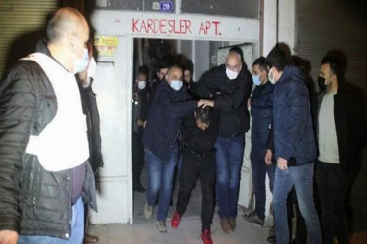 'Kırmızı ayakkabılı katil' Şükrü Efe yakalandı!