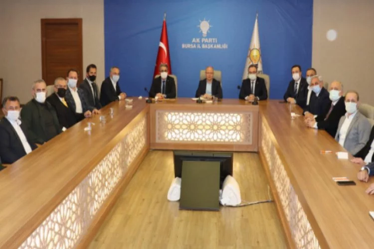 İMSİAD'dan AK Parti Bursa İl Başkanı Gürkan'a 'hayırlı olsun' ziyareti