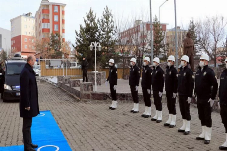 Bakan Soylu, Ardahan'da güvenlik toplantısına katıldı