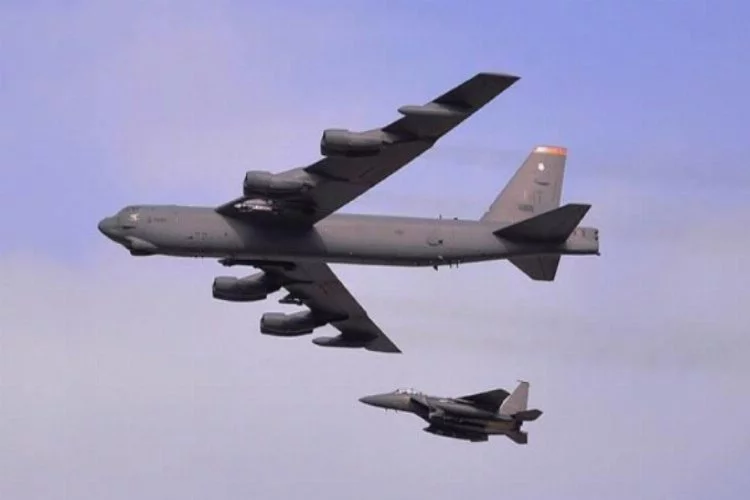 ABD bombardıman uçakları Ortadoğu semalarında uçtu!