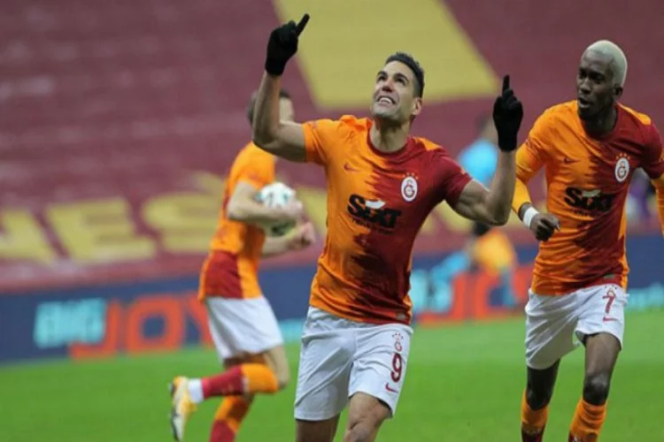 Galatasaray'dan evinde kritik puan kaybı