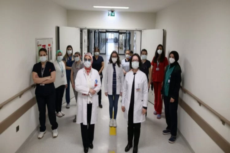 Bursa Şehir Hastanesi'nin Yanık Merkezi kadın sağlıkçılara emanet