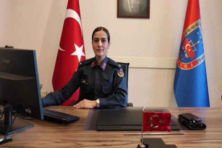 İstanbul'un ilk kadın jandarma karakol komutanı oldu