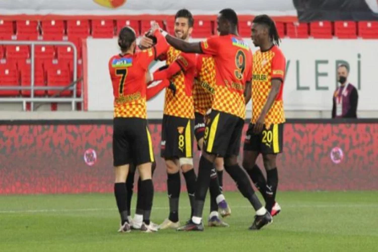 Göztepe'nin yenilmezlik serisi 5 maça çıktı