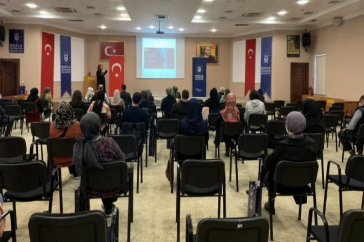 Bursa'da 'Kadına Şiddetin Anatomisi' sunumu yapıldı